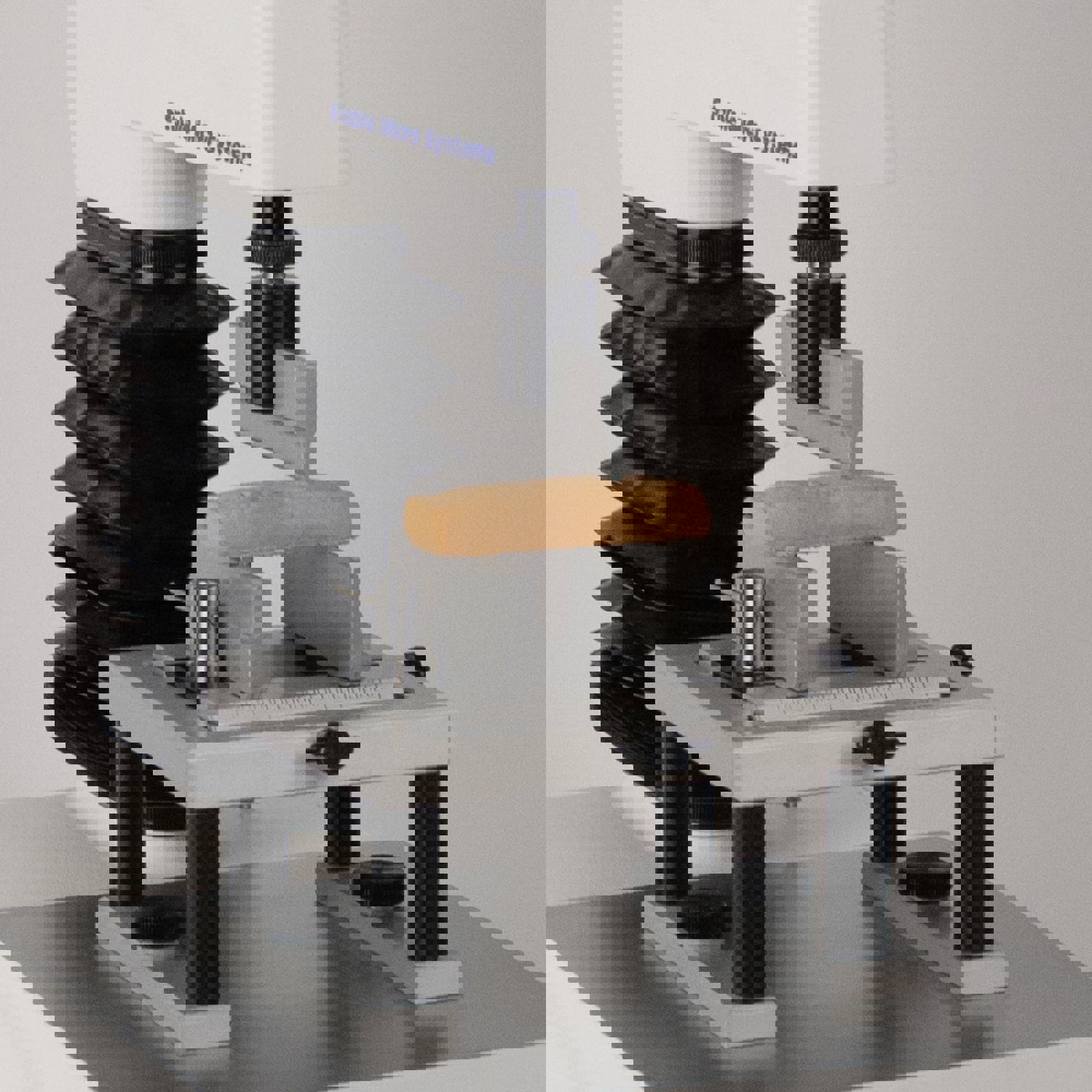 Three point bend test of a shortbread sample