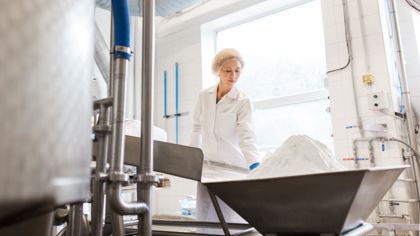 Powder testing: Low cohesion index, catastrophic discharge failure