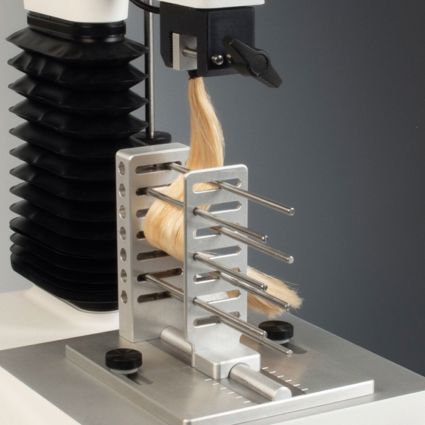 Hair Suppleness Rig attached to Texture Analyser