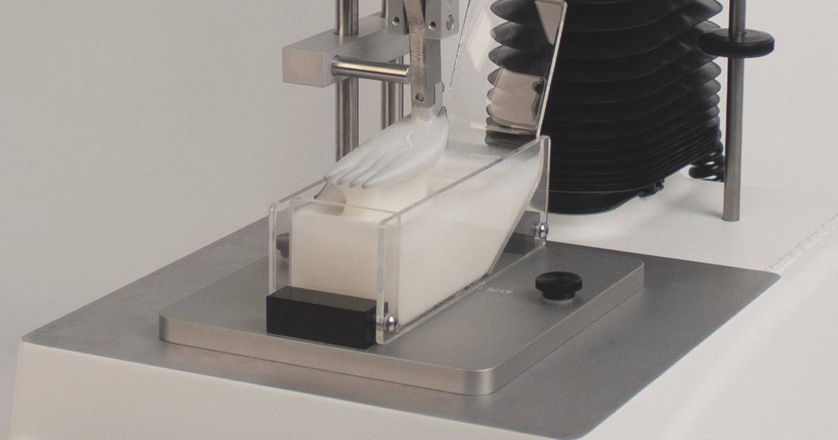 Texture analysis in developing food for the elderly