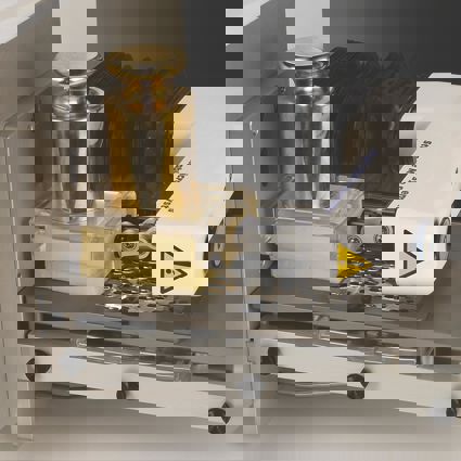 Grating Rig testing cheese