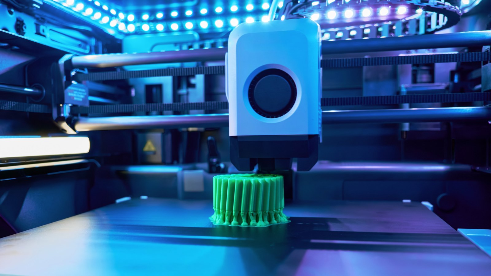 Additive Manufacturing Layering Additive manufacturing powder flow testing: spreading, reuse and layer ...