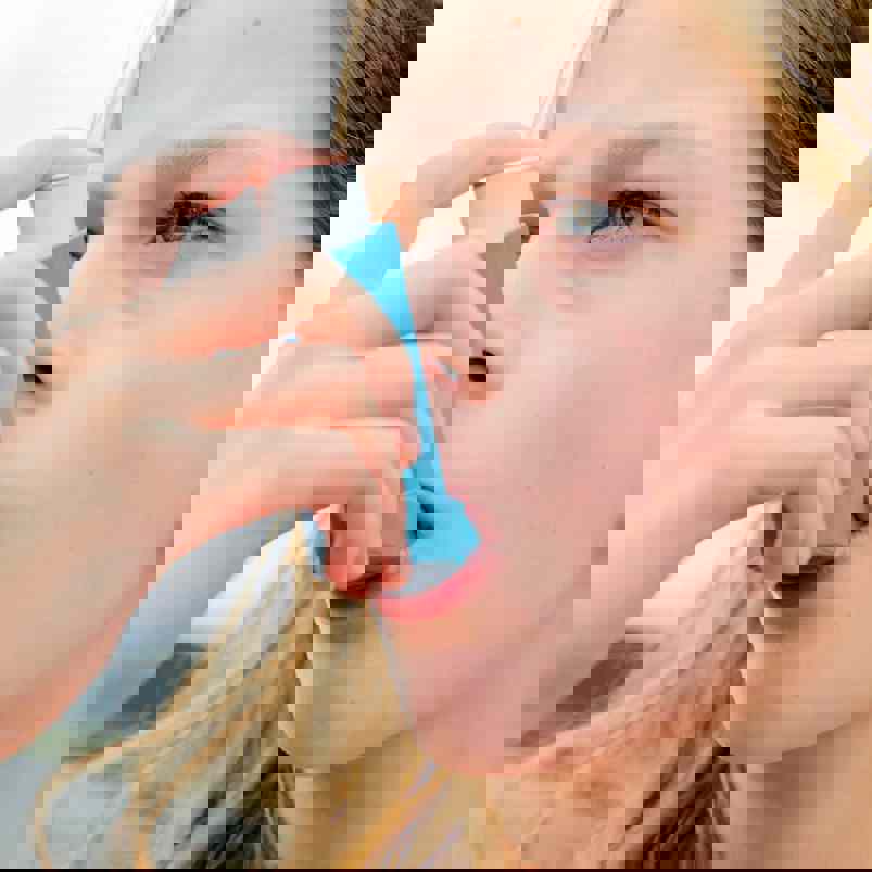 Child using an inhaler