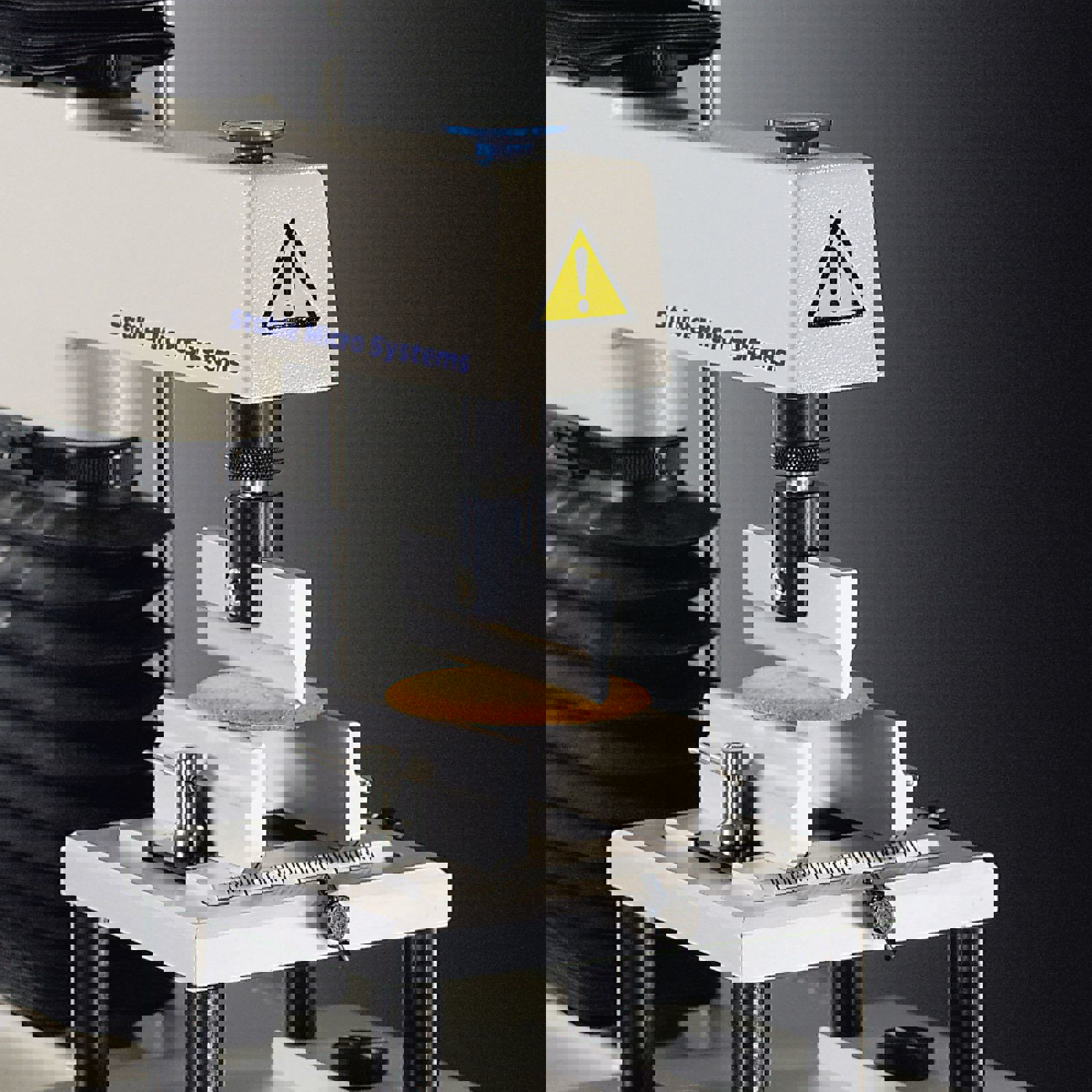 Three Point Bend Rig Small | Stable Micro Systems